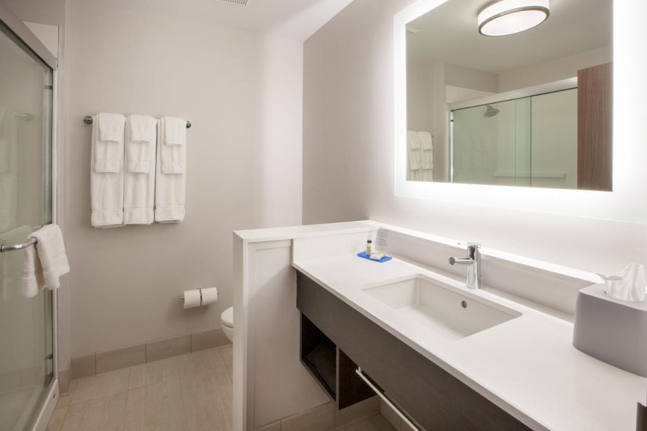 Holiday Inn Express & Suites - Bullhead City By Ihg Екстер'єр фото