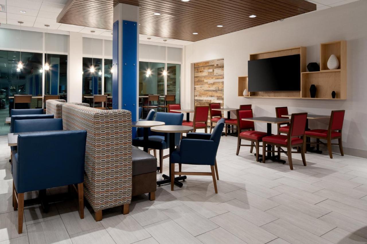 Holiday Inn Express & Suites - Bullhead City By Ihg Екстер'єр фото