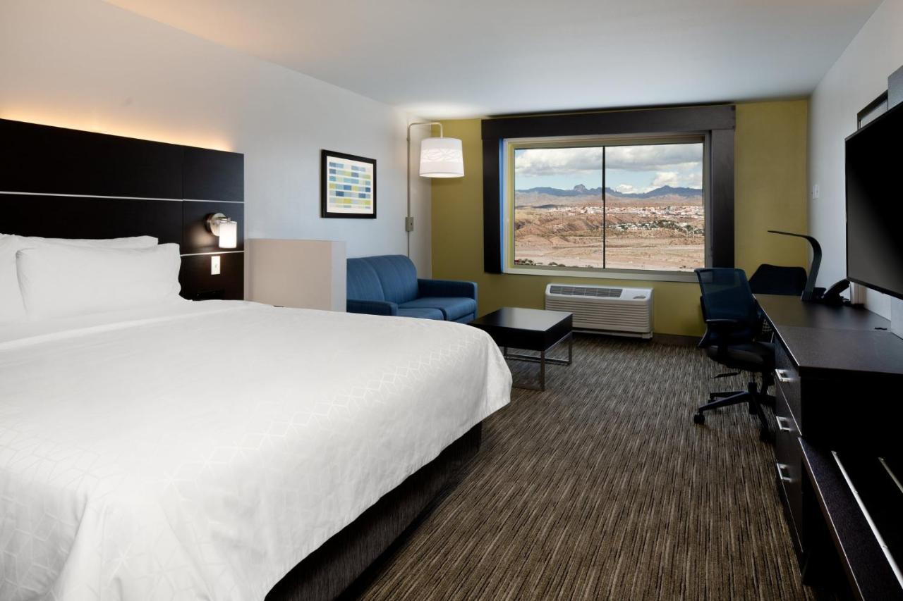 Holiday Inn Express & Suites - Bullhead City By Ihg Екстер'єр фото