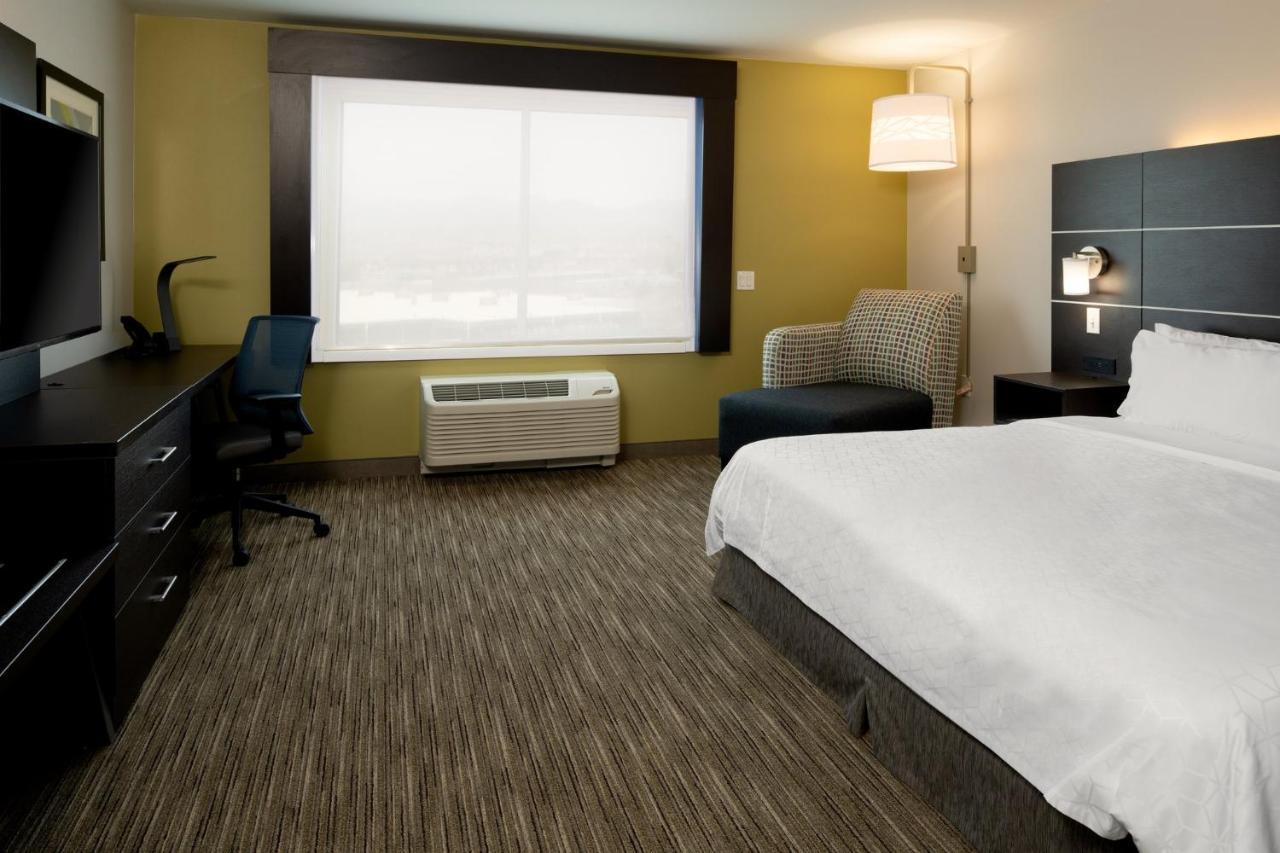 Holiday Inn Express & Suites - Bullhead City By Ihg Екстер'єр фото
