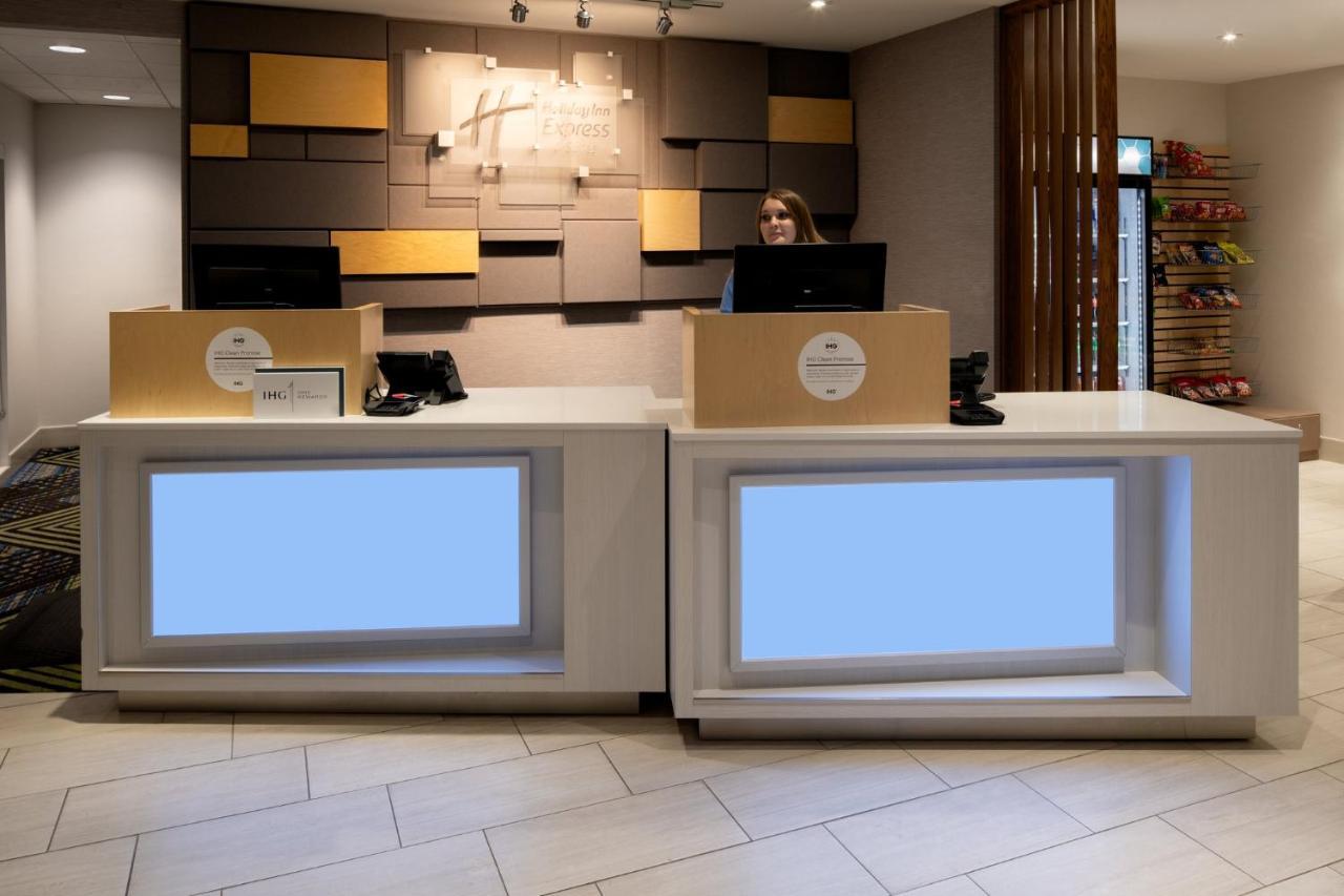 Holiday Inn Express & Suites - Bullhead City By Ihg Екстер'єр фото